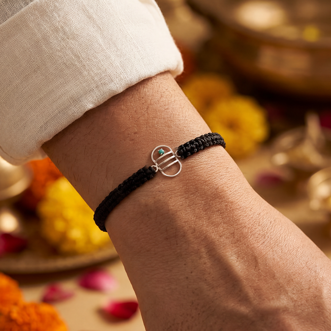 Unniyarcha 925 Pure Silver Shivaling bracelet