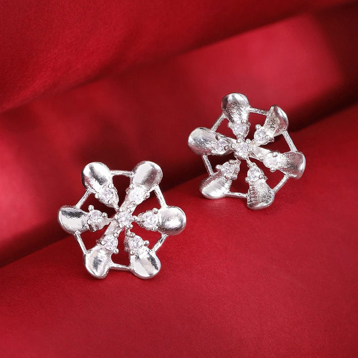 Radiant Zircon Silver earring