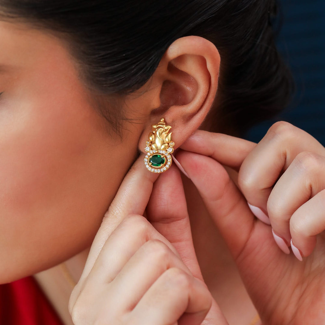 925 Silver Mangalmurti earring