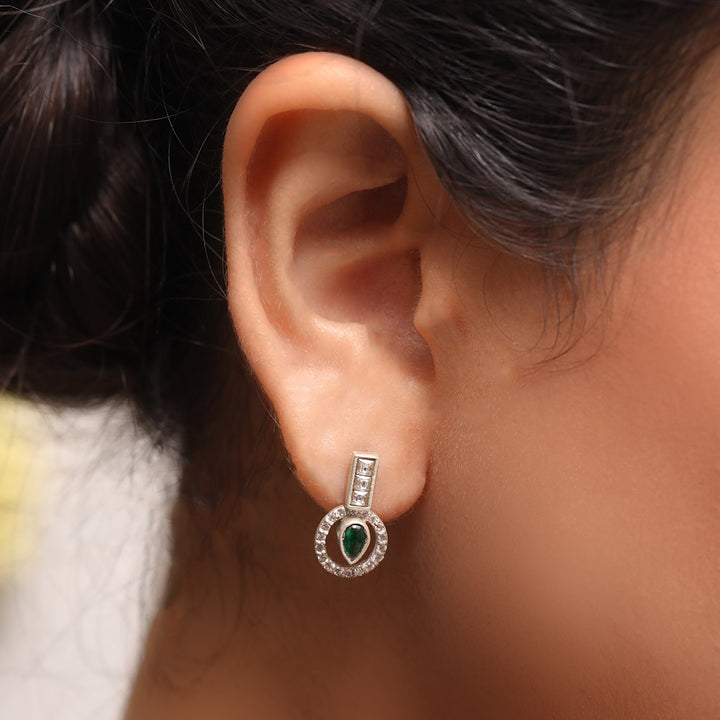 Silver round dangler earring