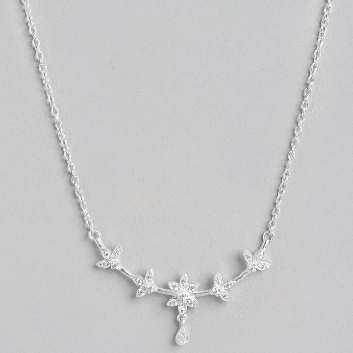 Silver star power necklace