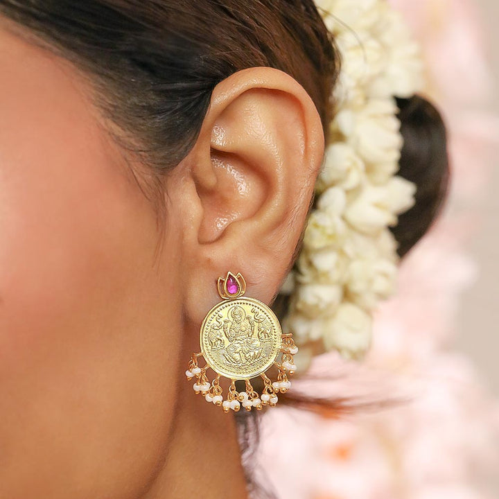 999 silver dhanlakshmi earring