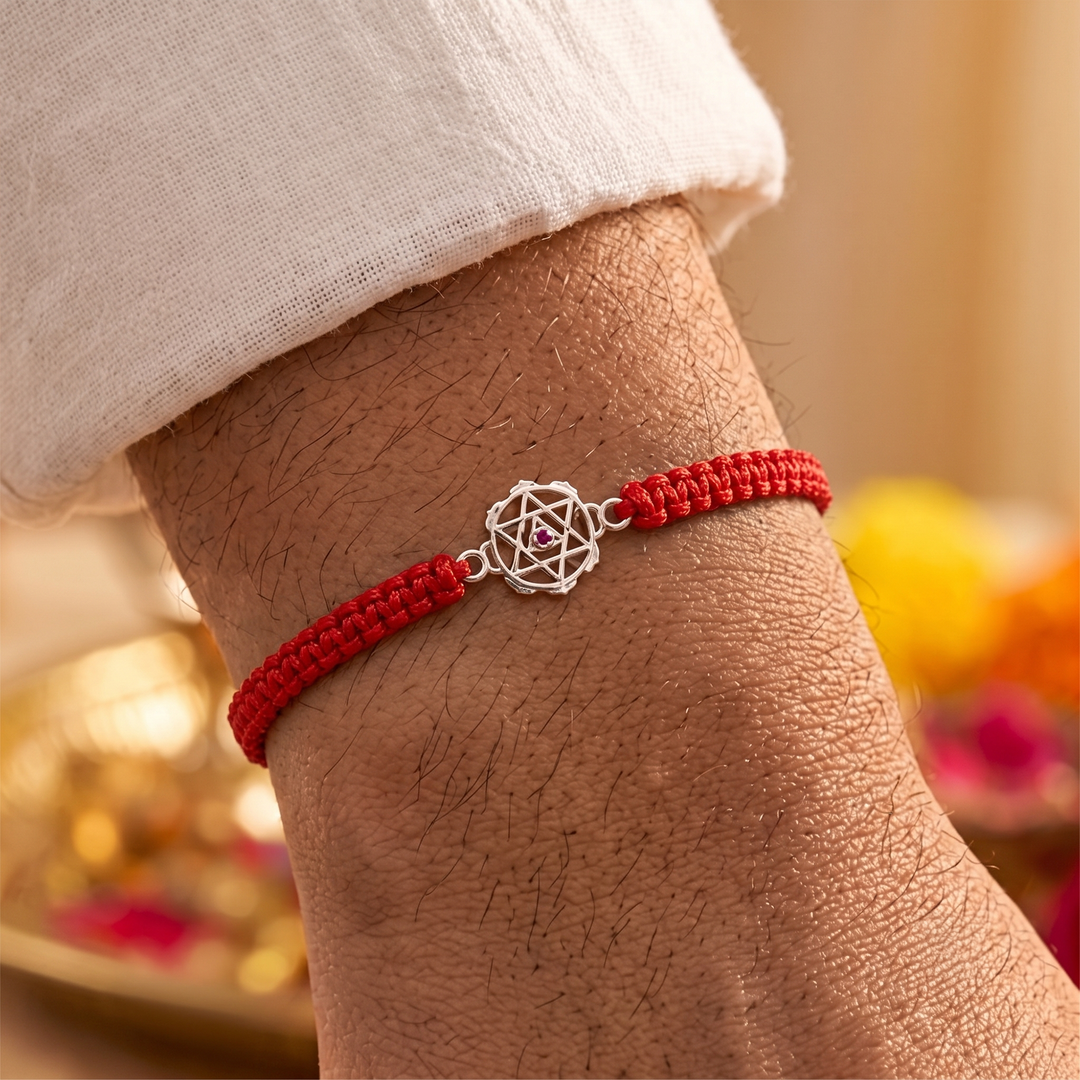 Unniyarcha 925 Pure Silver Shiv yantra Rakhi with Chandan Tilak set