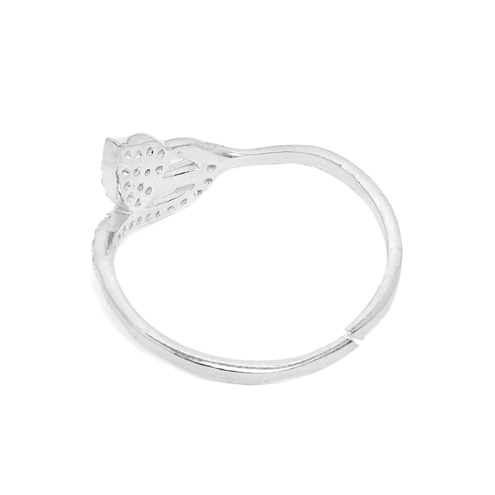 Leafy Elegance Silver Ring