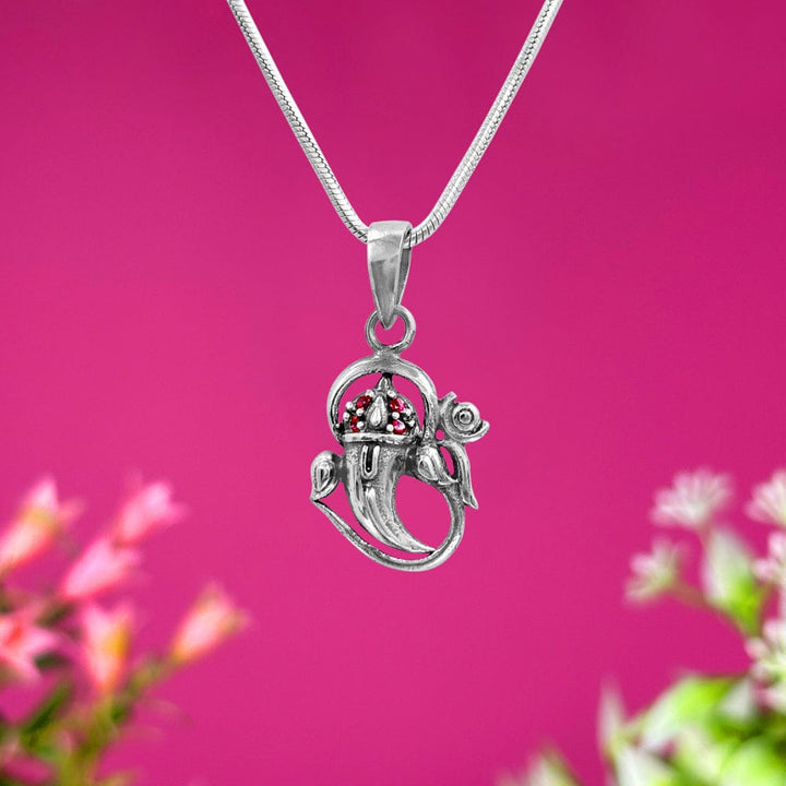 Silver Divine Ganpati Pendant and Chain