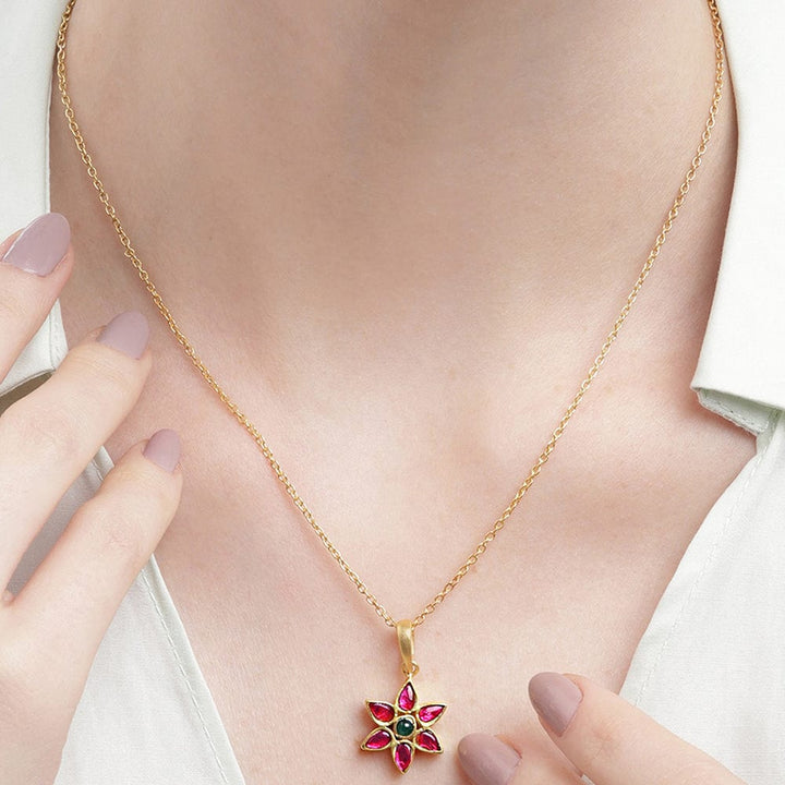 92.5 Silver Red Kundan Flower Necklace