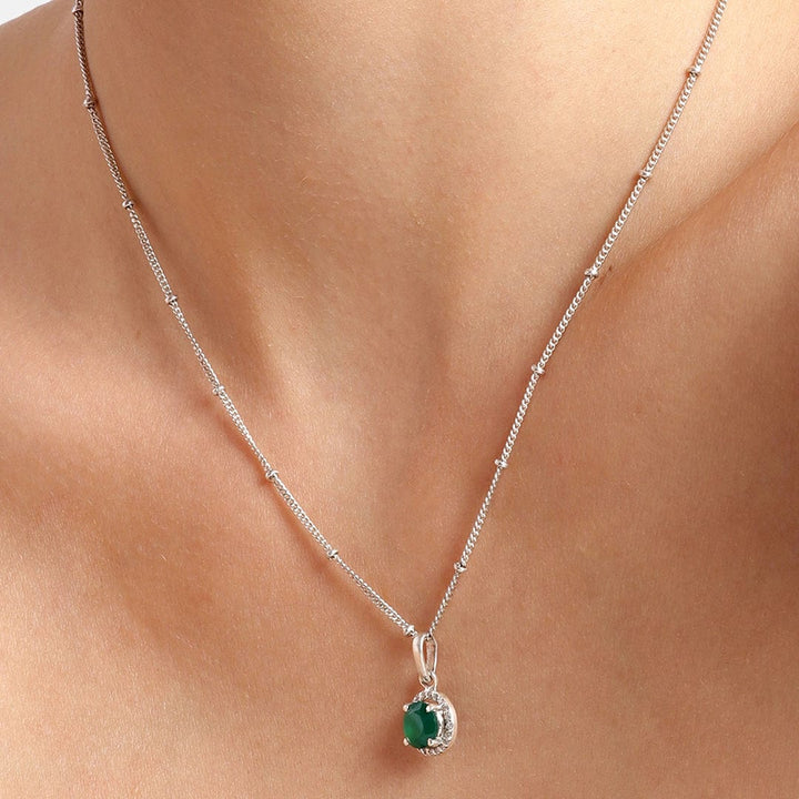 92.5 Silver Green Zircon Loop Necklace