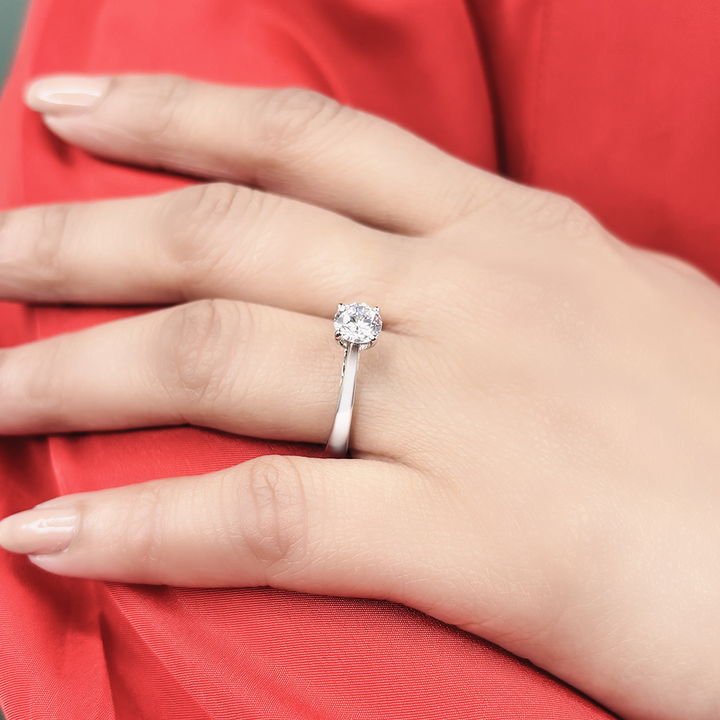 92.5 Sterling Silver Solitaire ring