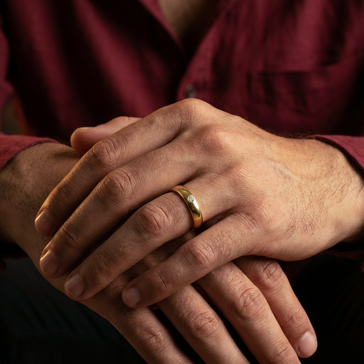 Unniyarcha 925 Pure Silver Minimal Solitaire Band Ring