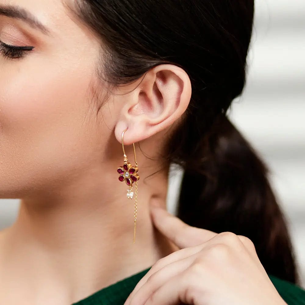 EarringsForSpring Sew... - CaratLane: A Tanishq Partnership | Facebook