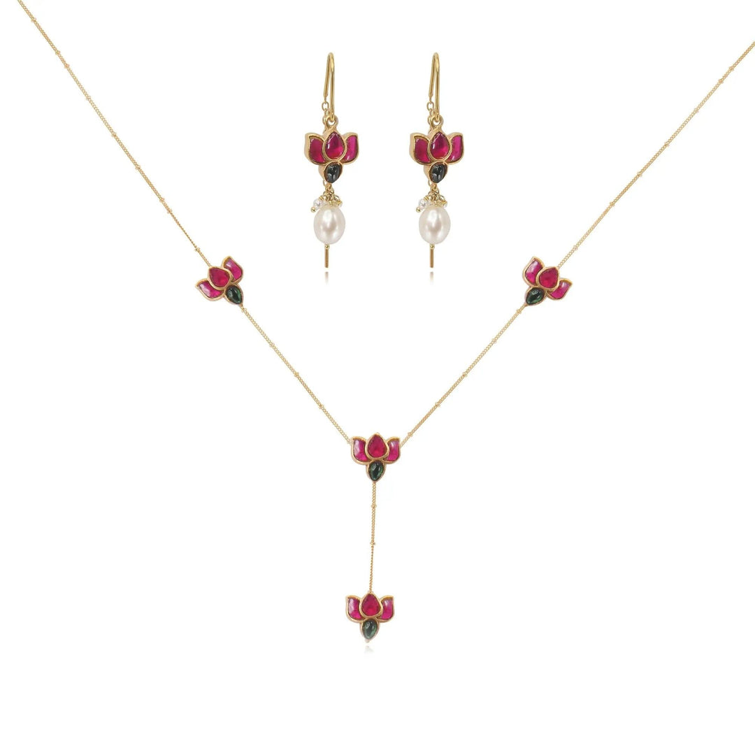 92.5 Silver Lotus Necklace Set