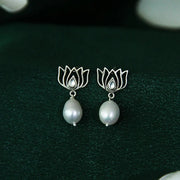 92.5 Silver Oxidized Lotus Pearl Earring