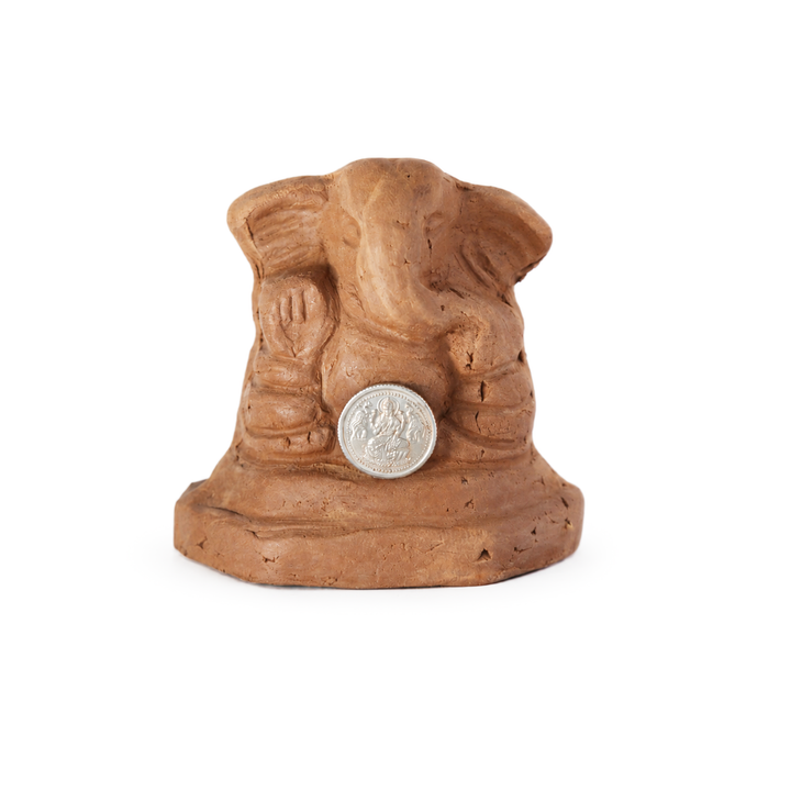 Ganesha Idol with 999 Silver Coin