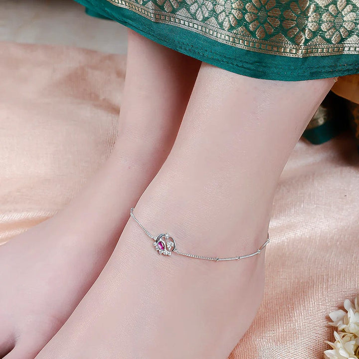 Single Silver Swan Anklet