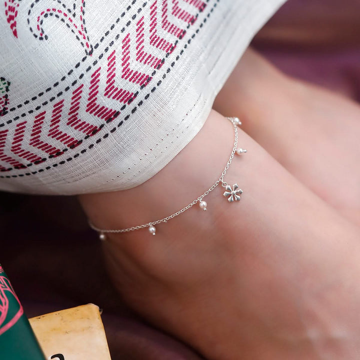 925 Pure Silver Minimalist Pearl & Flower Anklet