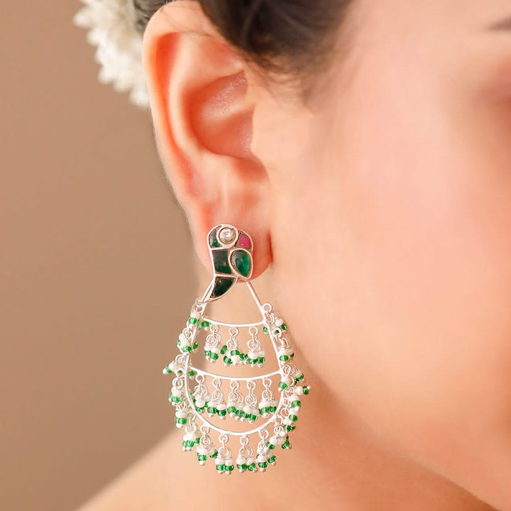 Mithu Dancing Pearl Silver Earrings