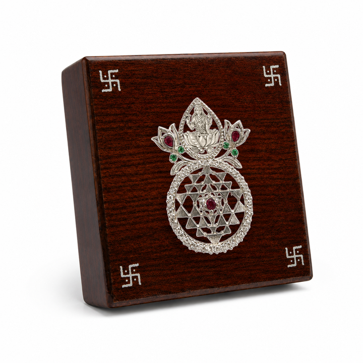 Silver 925 Varalakshmi Kalasham Keepsake with Shree Yantra