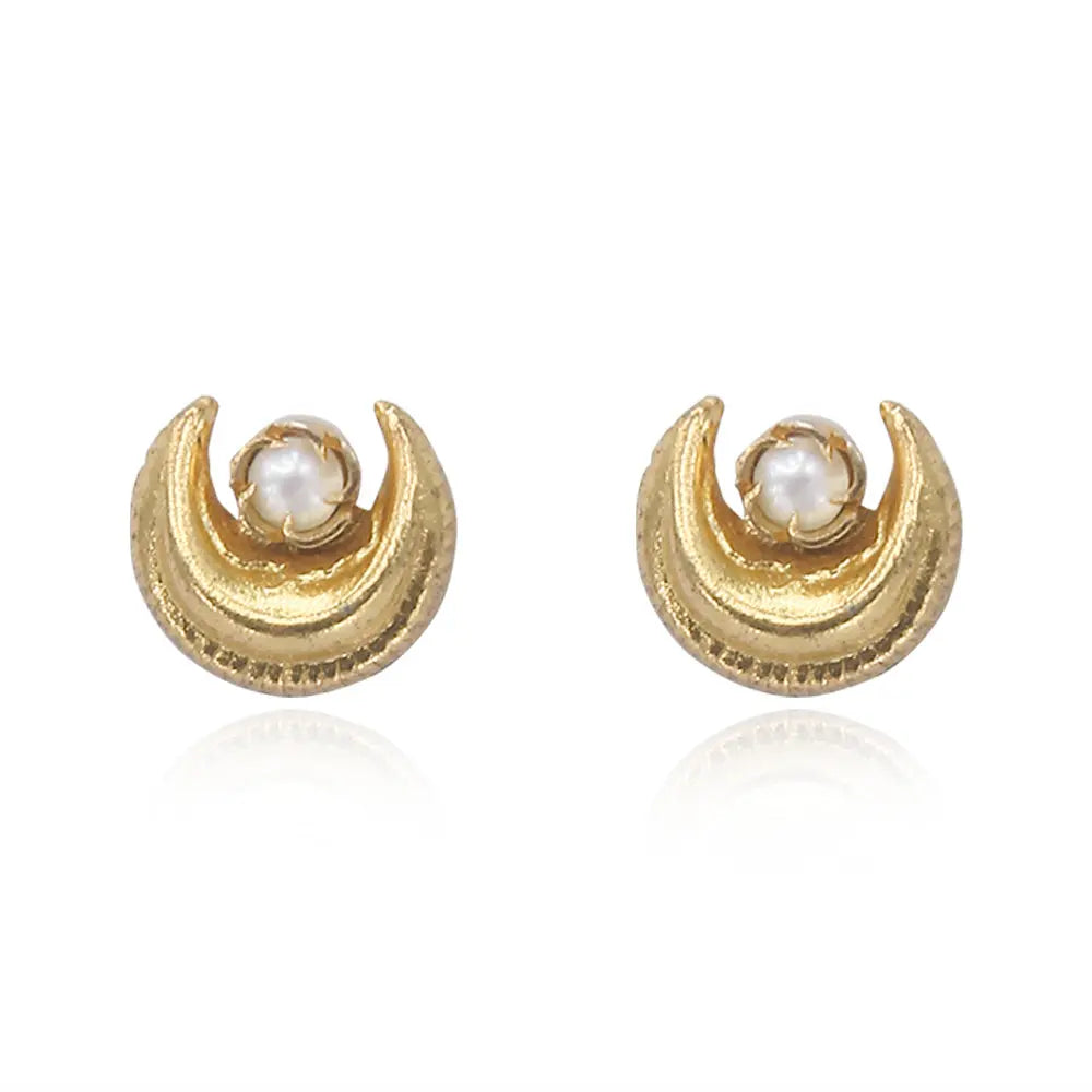 Cute Chand Silver Studs