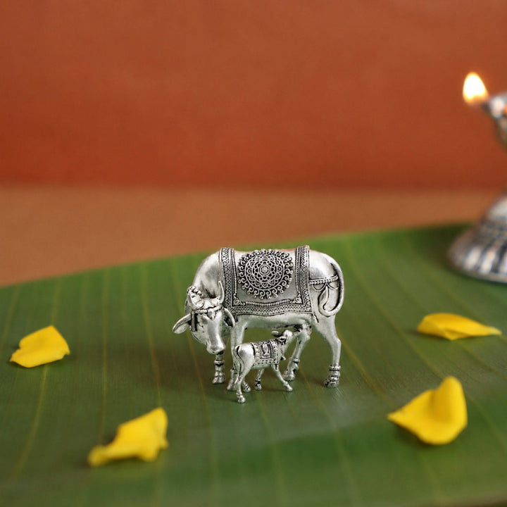 925 Sterling Silver Kamdhenu Cow & Calf Idol