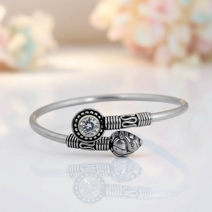 92.5 Silver Ganesha Motif and Zircon Bangle