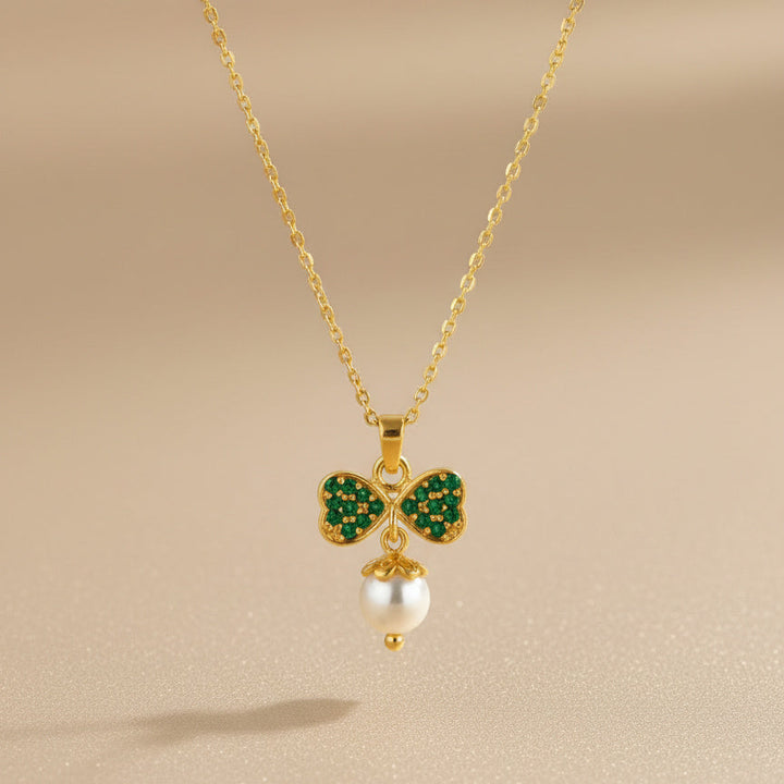 Silver Emerald Bow Pearl Necklace