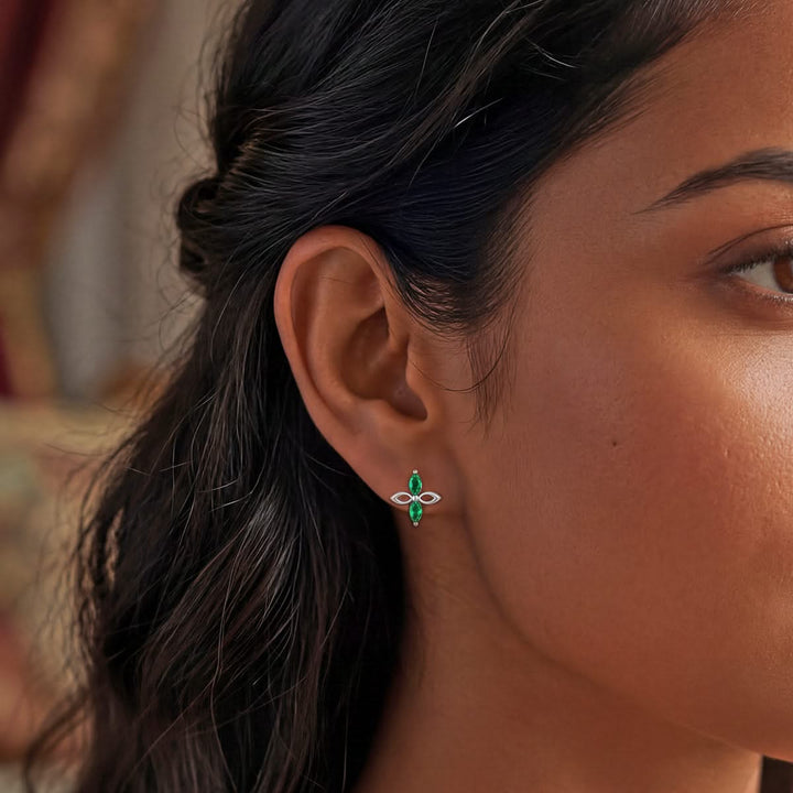 Silver Four-Leaf Petal Stud Earring