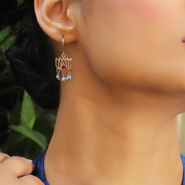 Buy Glossy Chand Bali Gold Earrings | GRT Jewellers
