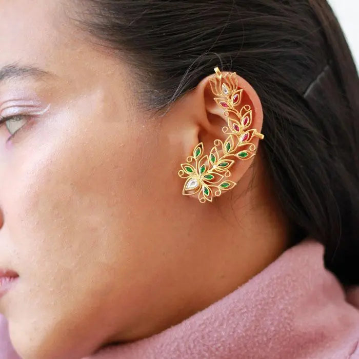 Earrings and ear cuffs - Gold-coloured - Ladies | H&M IN