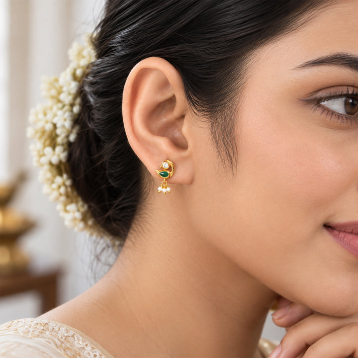 Silver 925 Mayura Emerald Pearl Earrings