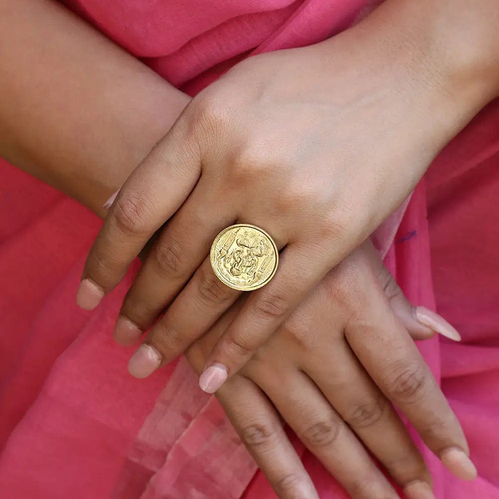 New Popular Trend Big Flower Coin Ring Brass Black Color 18K Gold Plated  Rings for Women - China Ring and Gold Plated Ring price | Made-in-China.com