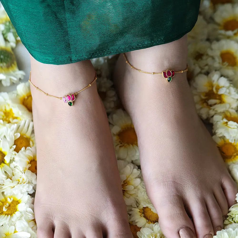 Buy Kundan Silver Anklets for Women Unniyarcha Design