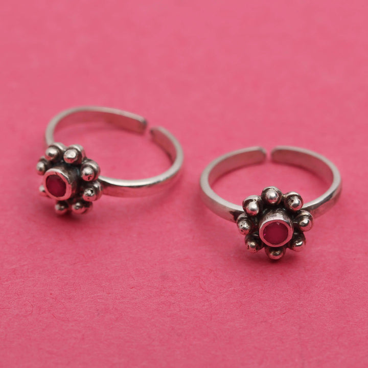 Silver Toe Ring With Red Stone