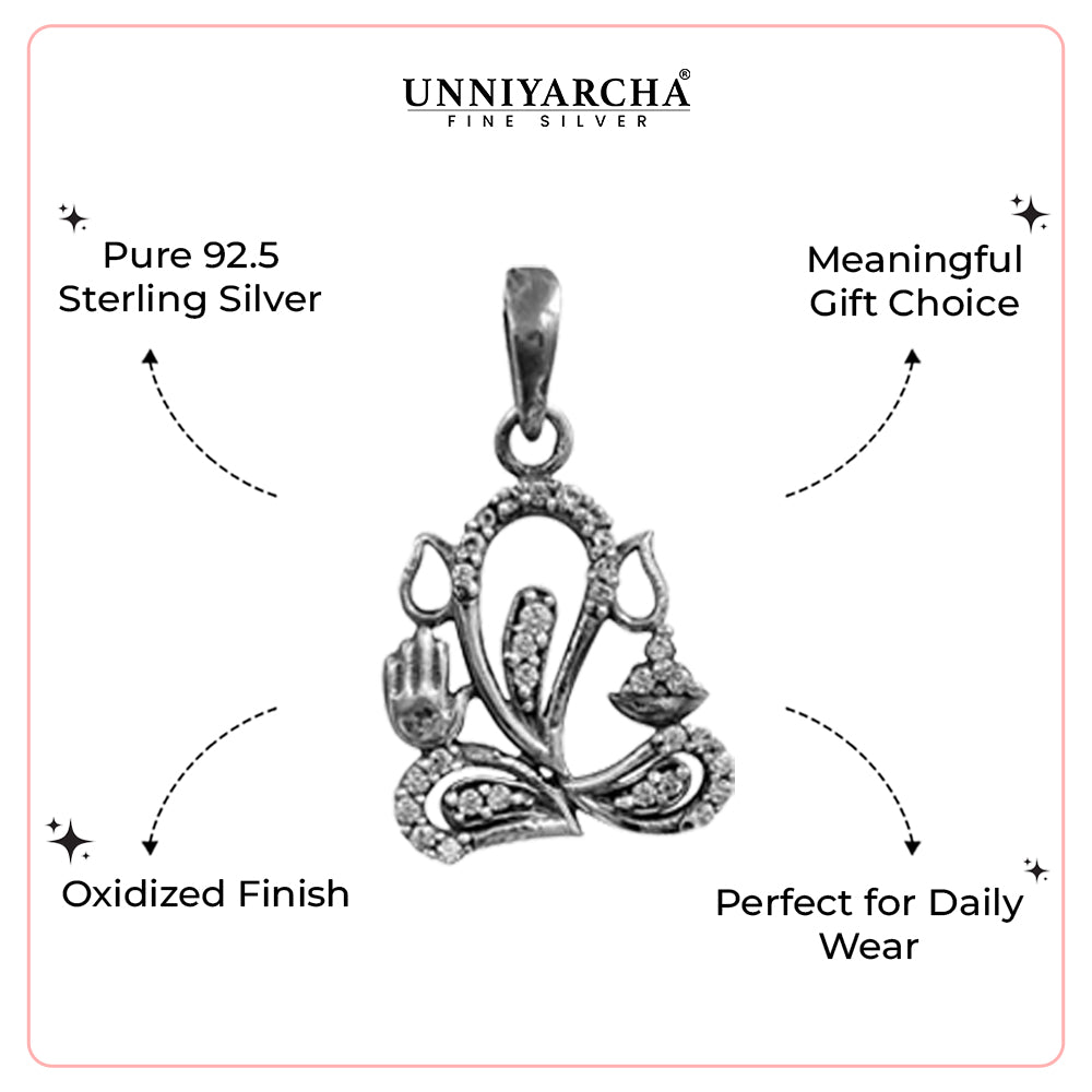 92.5 Sterling Silver Ganpati Zircon Pendant and Chain