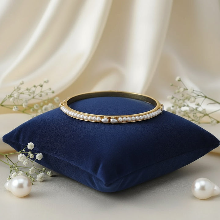 Silver Pearl Bangle(single)