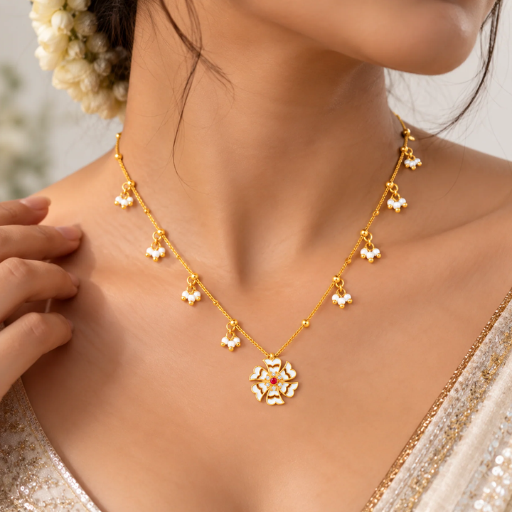 925 Silver White Enamel Shiuli Flower Necklace