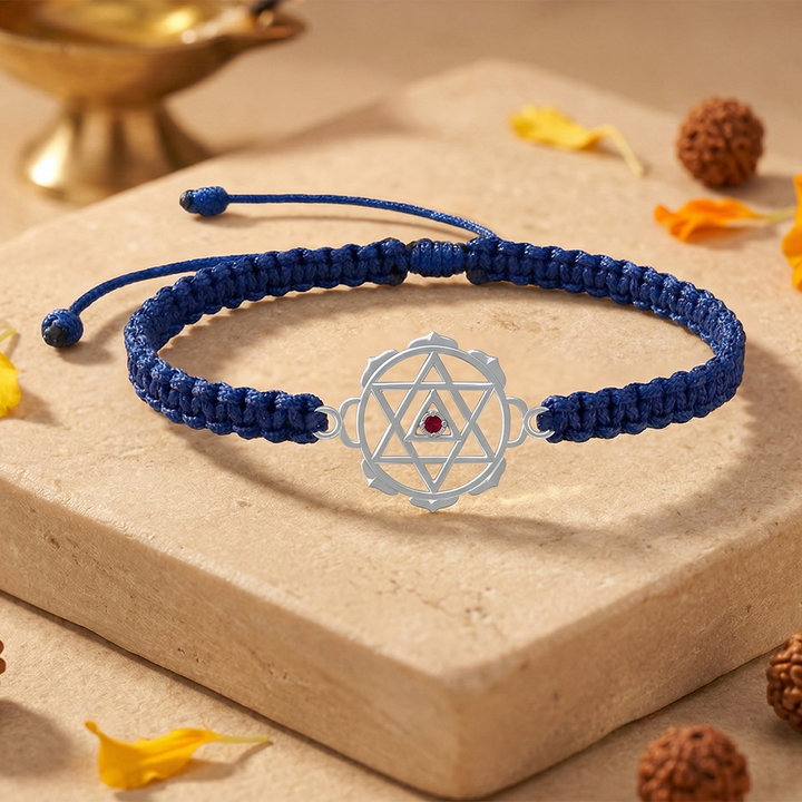 Unniyarcha 925 Pure Silver Shiv yantra bracelet
