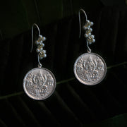 Kuber Coin Pearl Earring