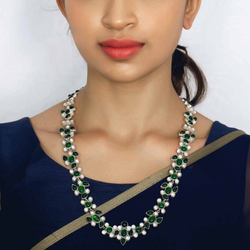 Silver green jadau necklace - By Unniyarcha - Original Manufacturers of Silver Jewelry, Gold Plated Jewellery, Fashion Jewellery and Personalized Soul Bands and Personalized Jewelry