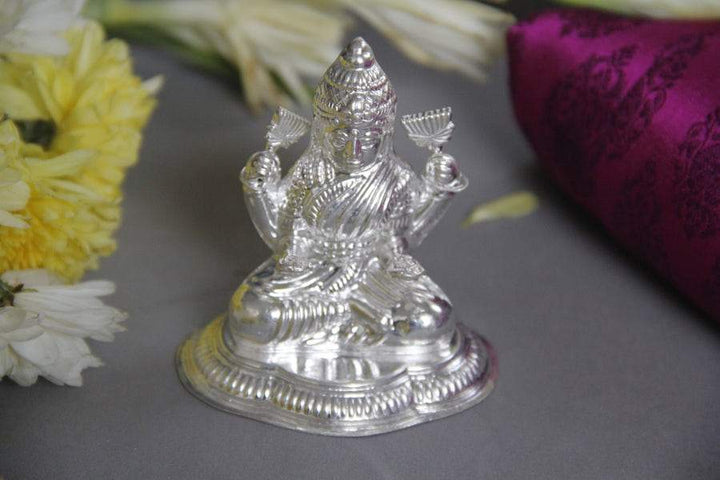 Silver Lakshmi idol - By Unniyarcha - Original Manufacturers of Silver Jewelry, Gold Plated Jewellery, Fashion Jewellery and Personalized Soul Bands and Personalized Jewelry