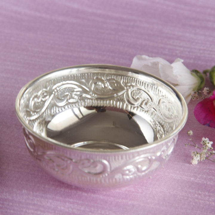 Silver small bowl Silver Article - By Unniyarcha - Original Manufacturers of Silver Jewelry, Gold Plated Jewellery, Fashion Jewellery and Personalized Soul Bands and Personalized Jewelry