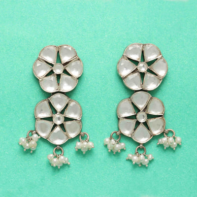 Silver Kundan Flower Earring